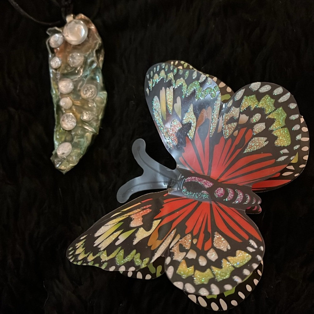 Handmade Reversible Necklace - Picture 16 of 16